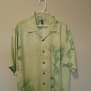 TOMMY BAHAMA MENS SHORT SLEEVE SHIRT SIZE LARGE 100% SILK